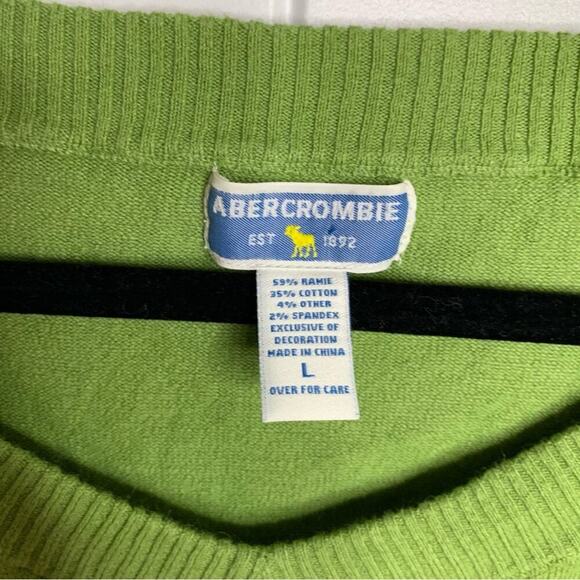 Vintage y2K Abercrombie green sweater size small - Picture 5 of 6